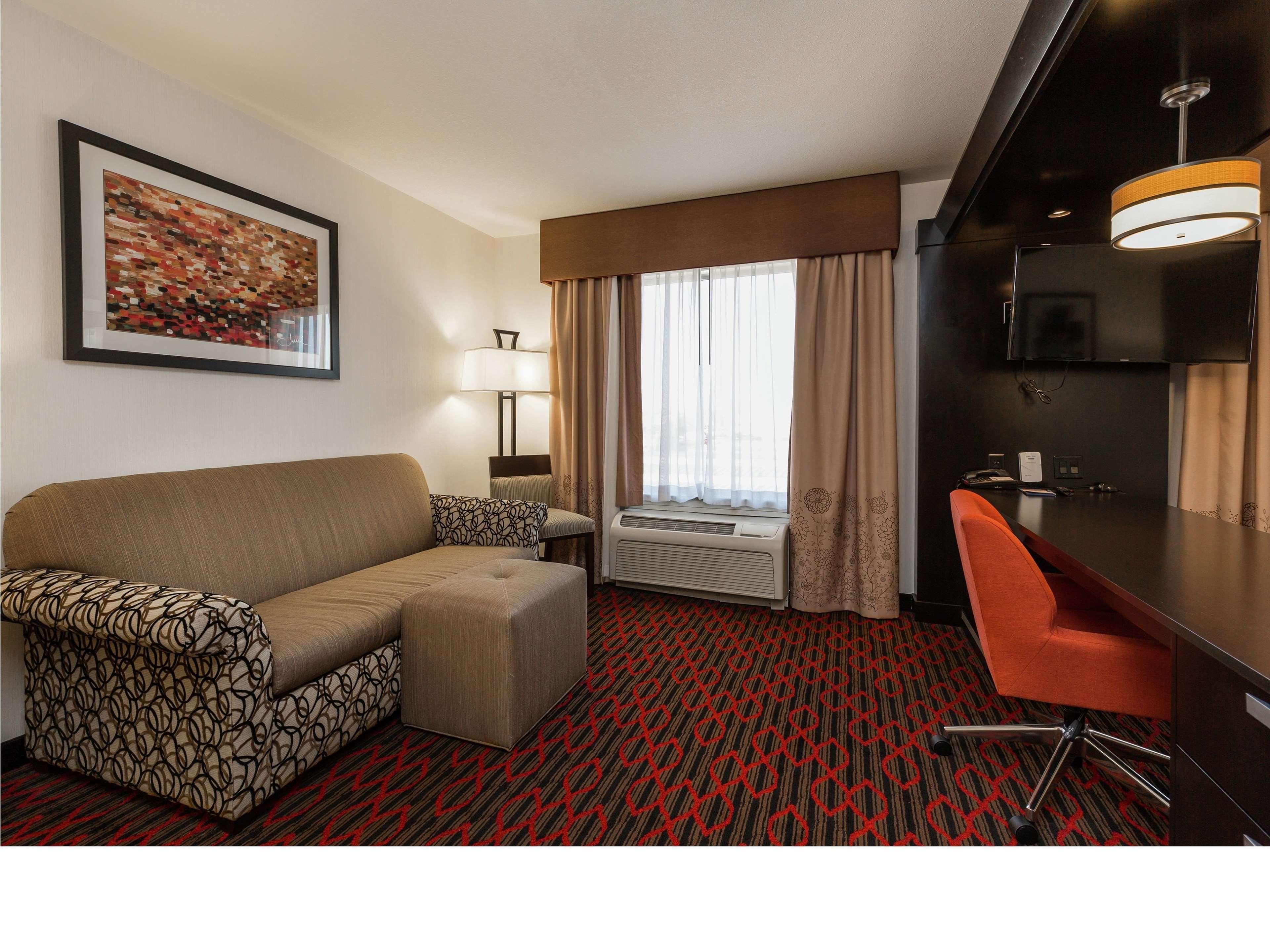 Hampton Inn & Suites By Hilton Lethbridge Exteriér fotografie