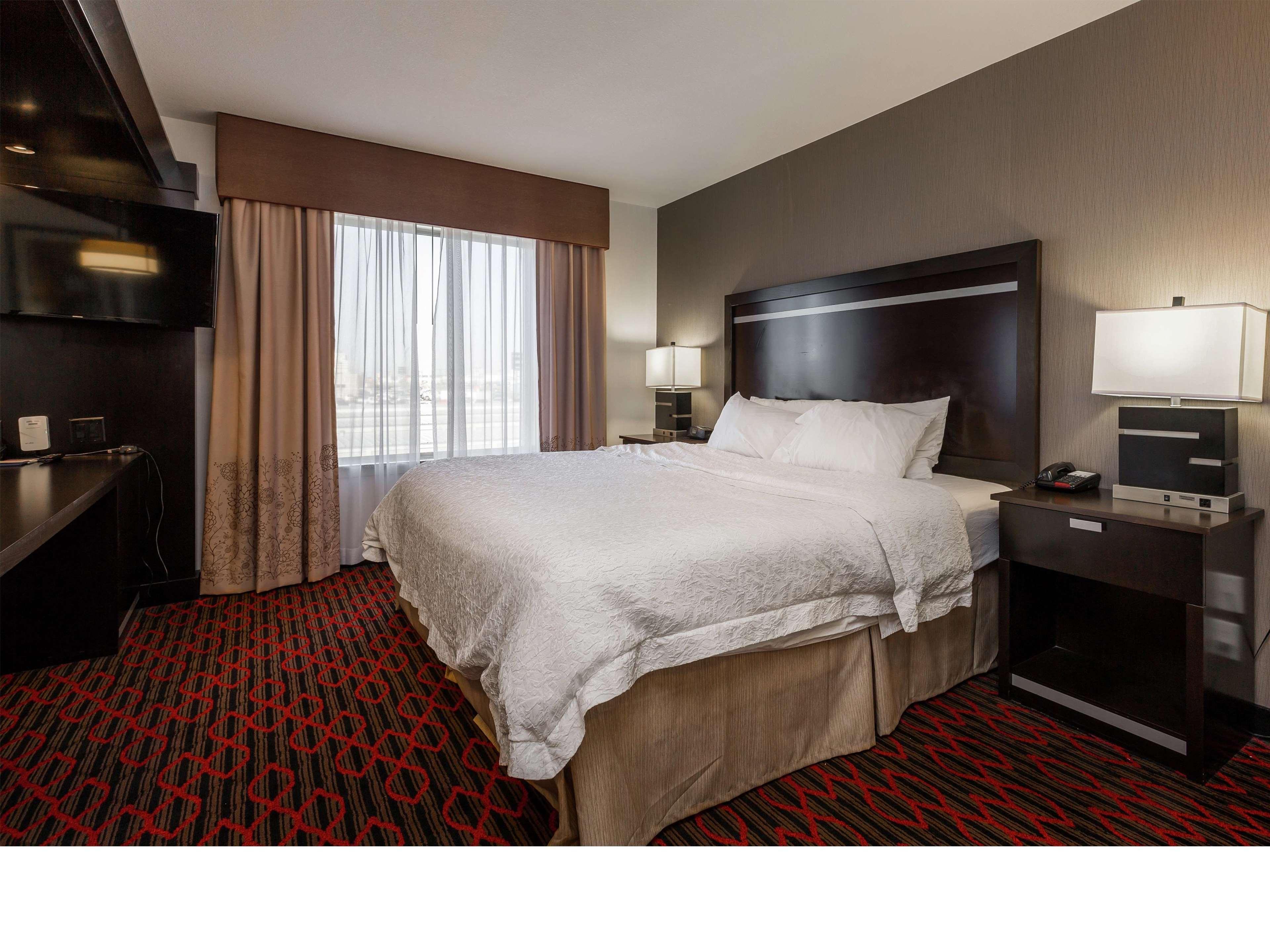 Hampton Inn & Suites By Hilton Lethbridge Exteriér fotografie
