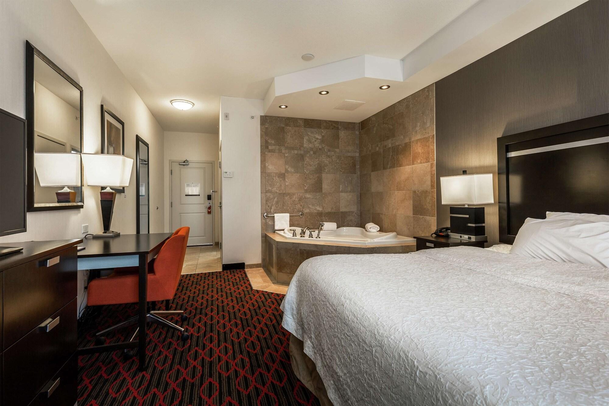 Hampton Inn & Suites By Hilton Lethbridge Exteriér fotografie