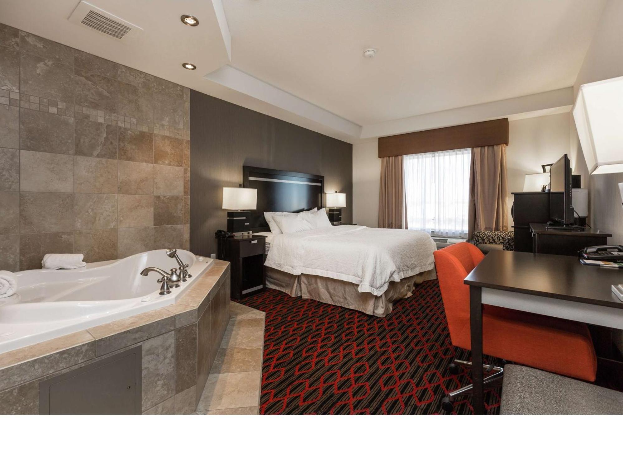 Hampton Inn & Suites By Hilton Lethbridge Exteriér fotografie