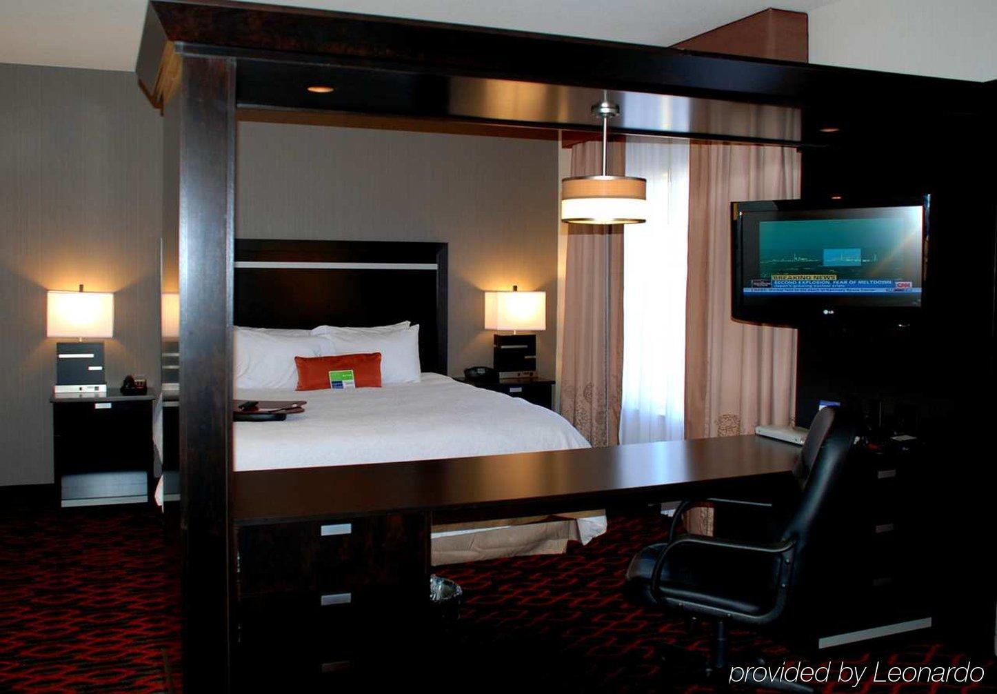 Hampton Inn & Suites By Hilton Lethbridge Pokoj fotografie