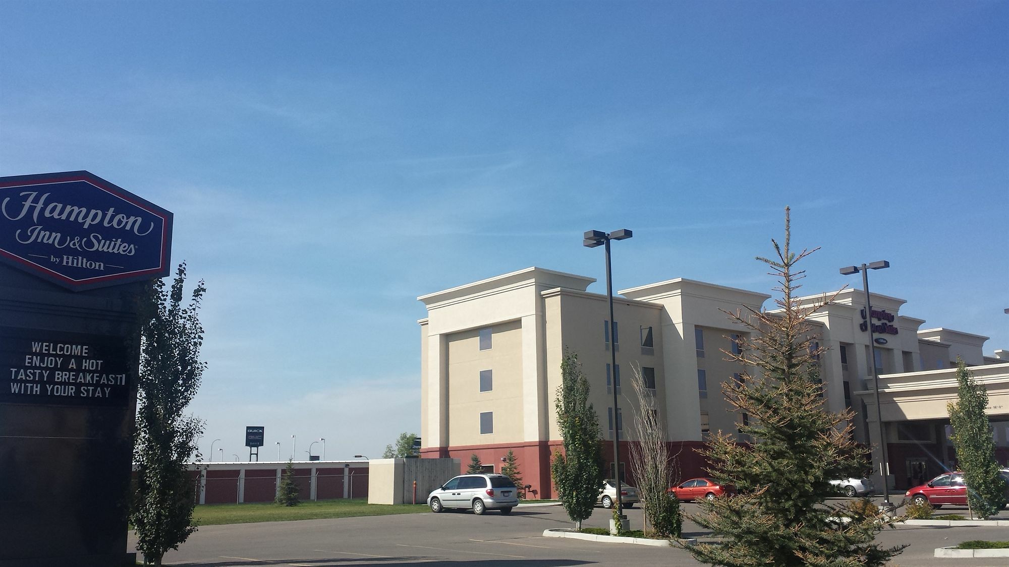 Hampton Inn & Suites By Hilton Lethbridge Exteriér fotografie